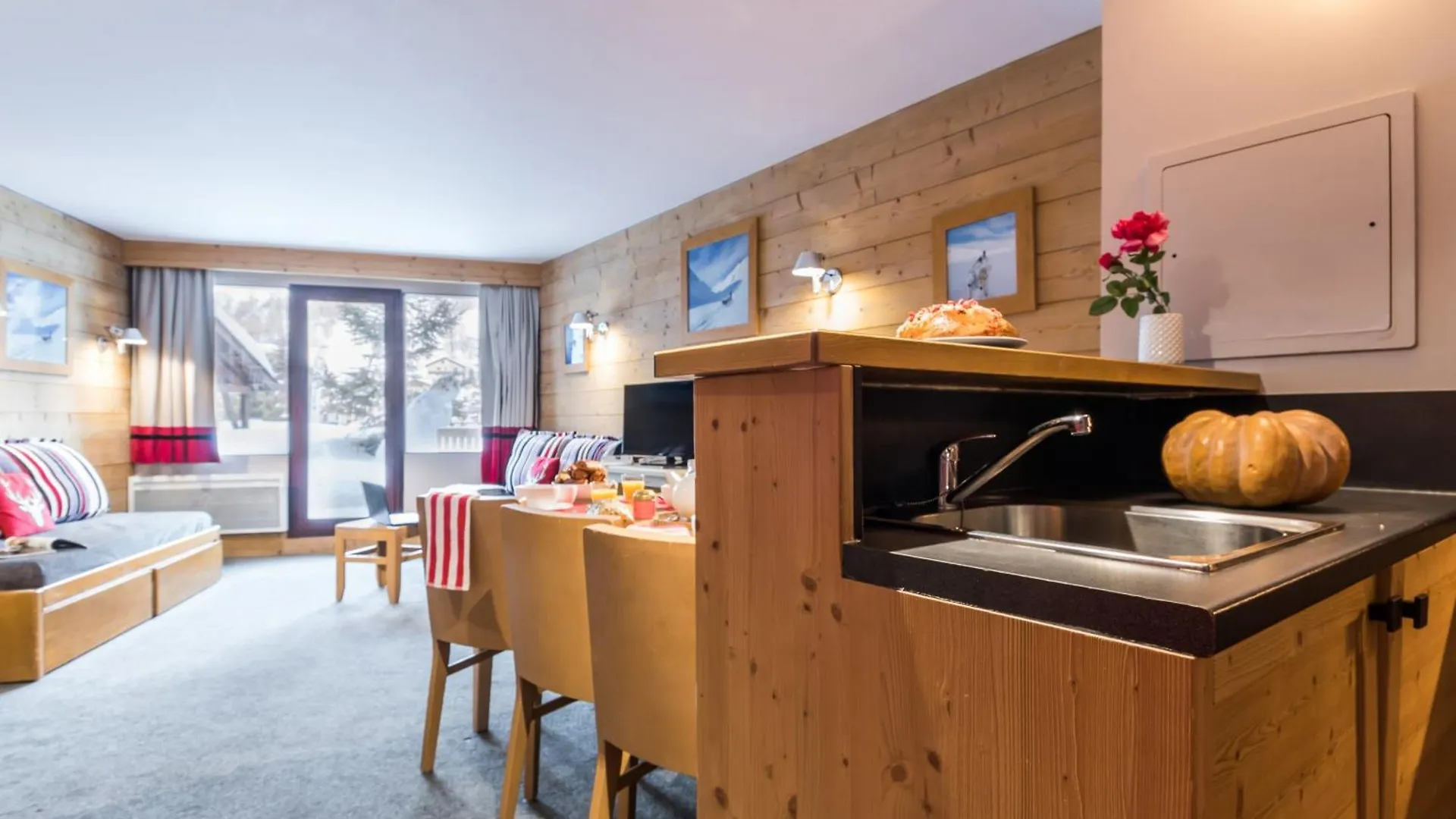 Résidence Pierre&Vacances Les Balcons De Bellevarde Val-dʼIsère Aparthotel